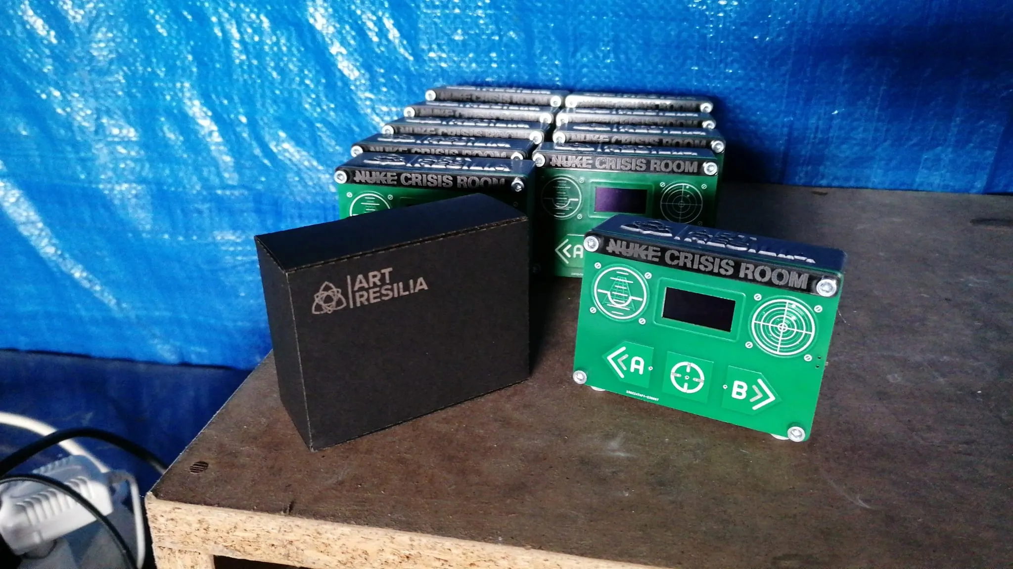 V1 packaging